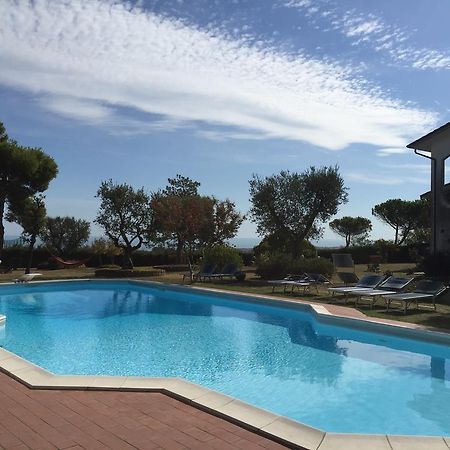Villa Dolcevita San Costanzo Kültér fotó